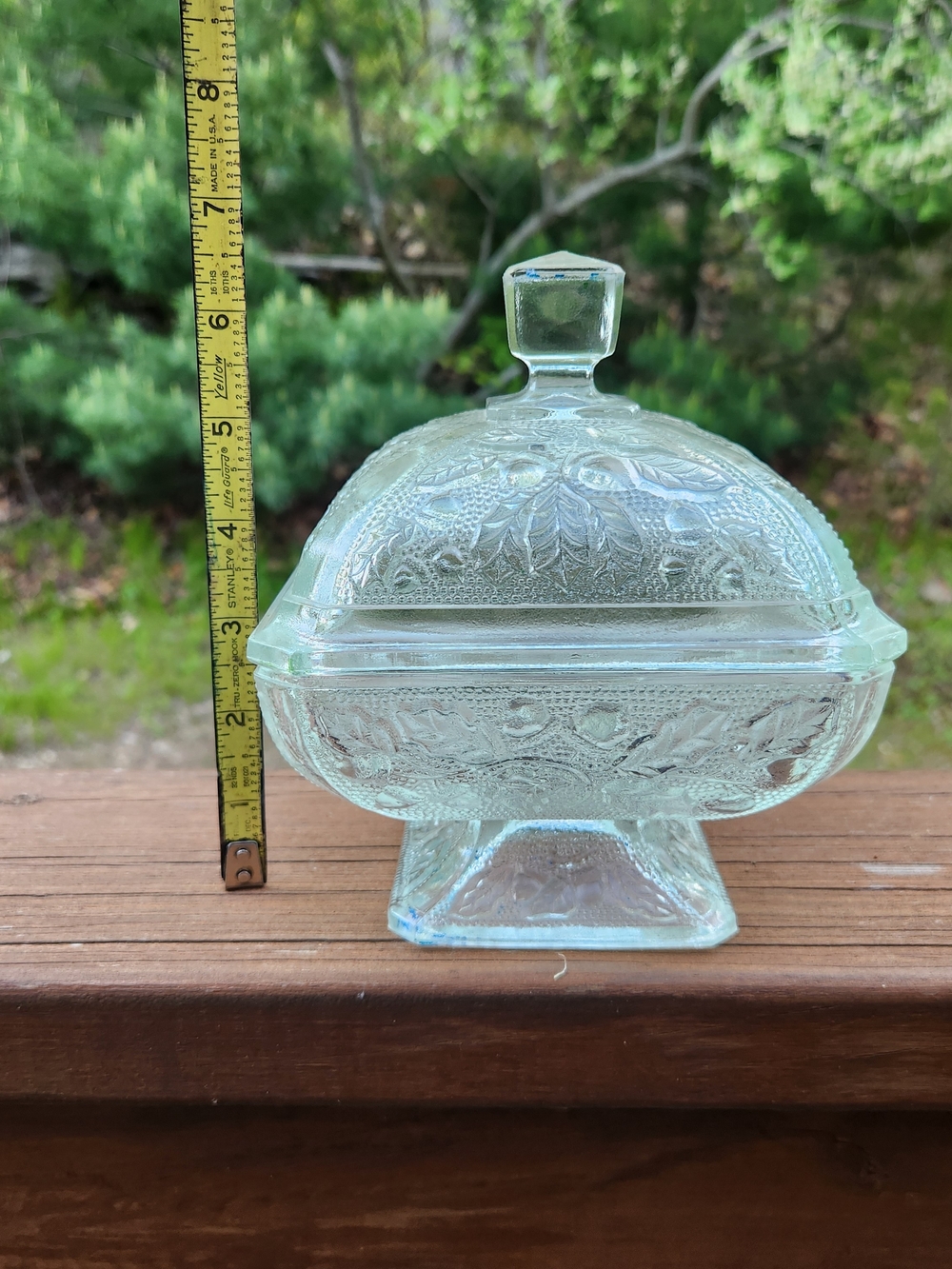 Vintage Jeannette Glass Acorn And Oak Leaf Square Candy Dish W/ Lid - Picture 12 of 16